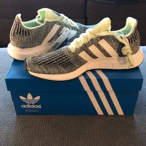adidas swift run aero green